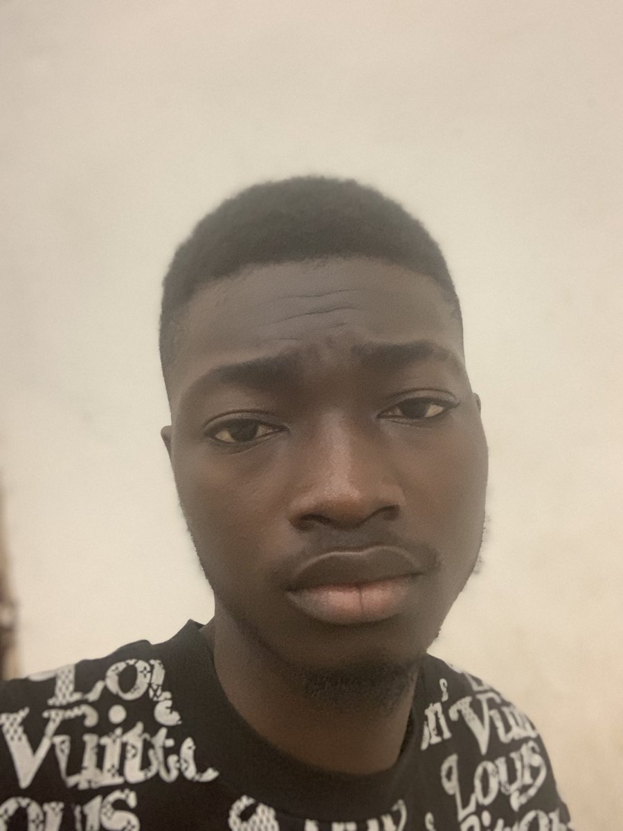 tehmie_'s tweet photo. During my ICAN days(skills), I read 18-19 hours everyday from August to November.

The remaining 6/5 hours is what I use to bath, Cook and have Nap.

I got so leannn. https://t.co/m0CNXL5XRs