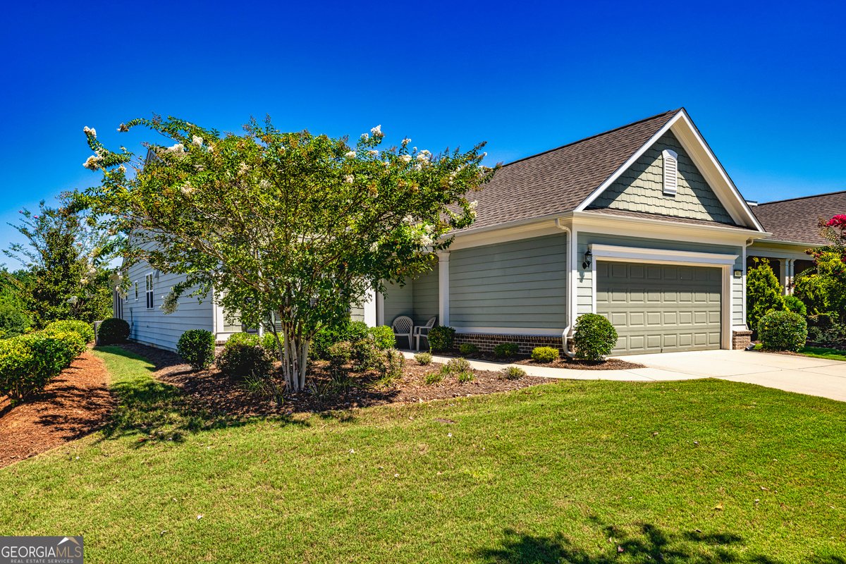 StephenPWalker's tweet photo. 901 Coffee Berry Court, Griffin, GA, 30223
2 bed | 2 bath 1966 Sq. Ft.
Active | 369500
https://t.co/RcmTIbalMi
Welcome to Sun City Peachtree - Where Every Day Feels Like a Vacation! Nestled in one of the most desirable 55+ communities in the Southern Crescent, this stunning... https://t.co/eCjno0Z3FY