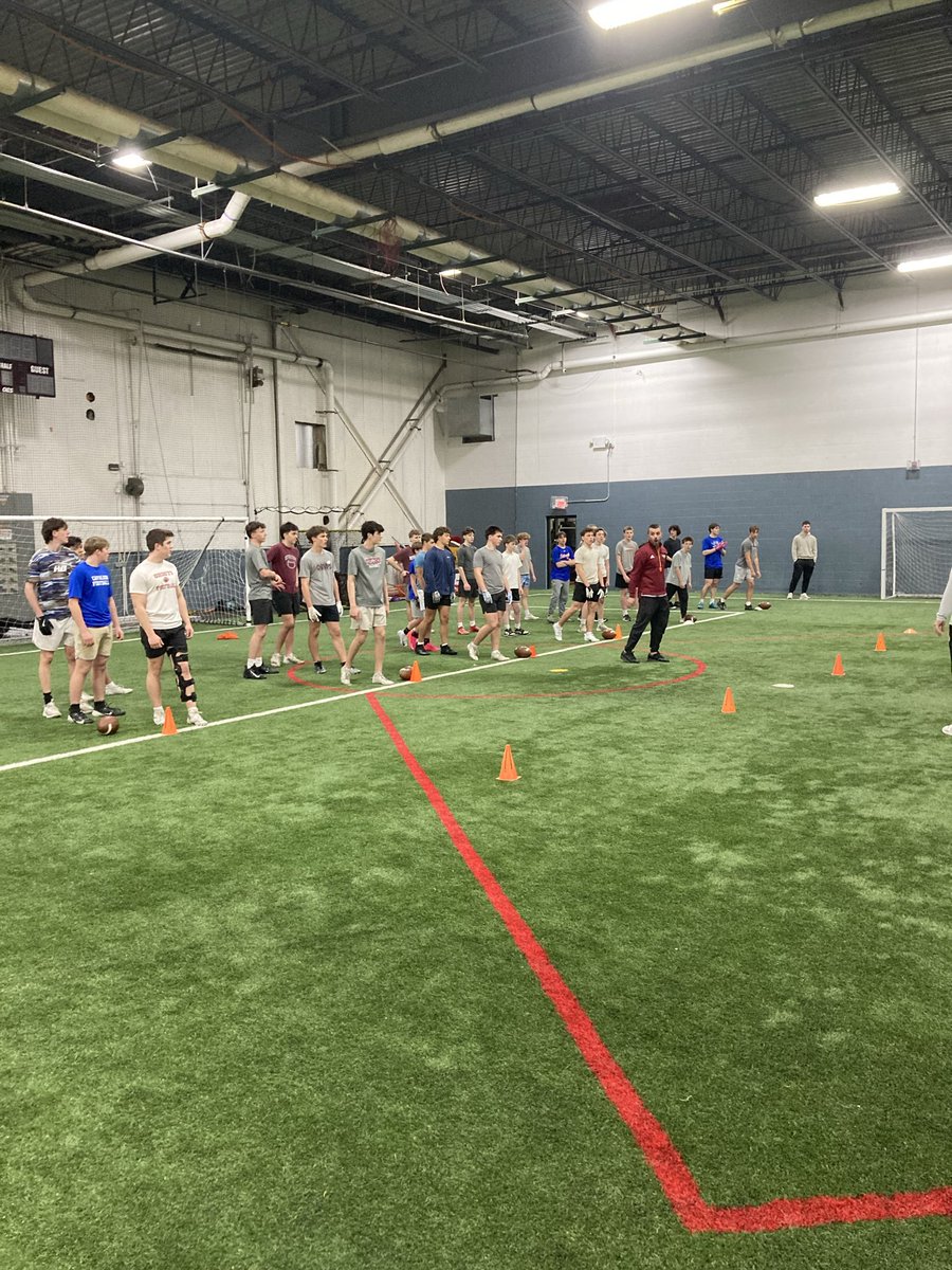 Hollis Brookline Football tweet media