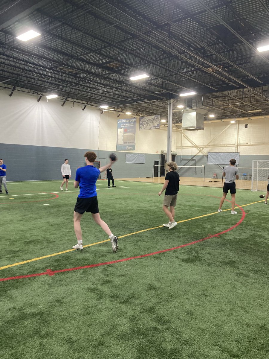 Hollis Brookline Football tweet media