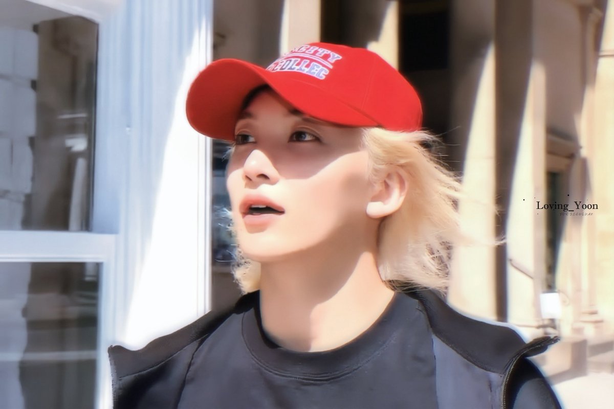 Loving_Yoon tweet media