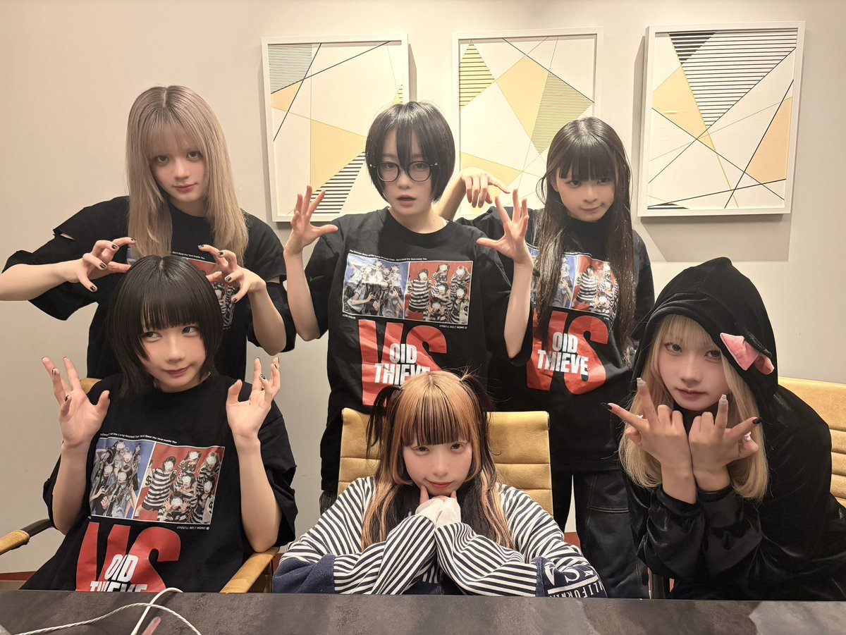 オンライン特典会 ありがとうございました🚓 明日は『肯定解放』があります🏫 🎫 https://t.co/mXEWark7kC #ゆるめるモ