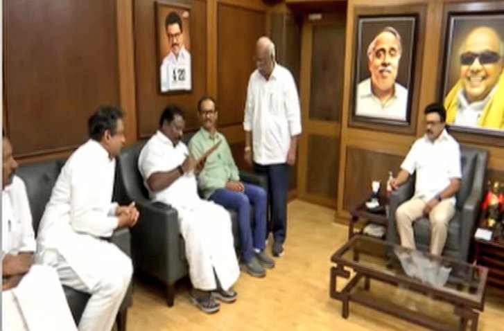 The agreement between the DMK and the Congress has been signed

#TNElection2026