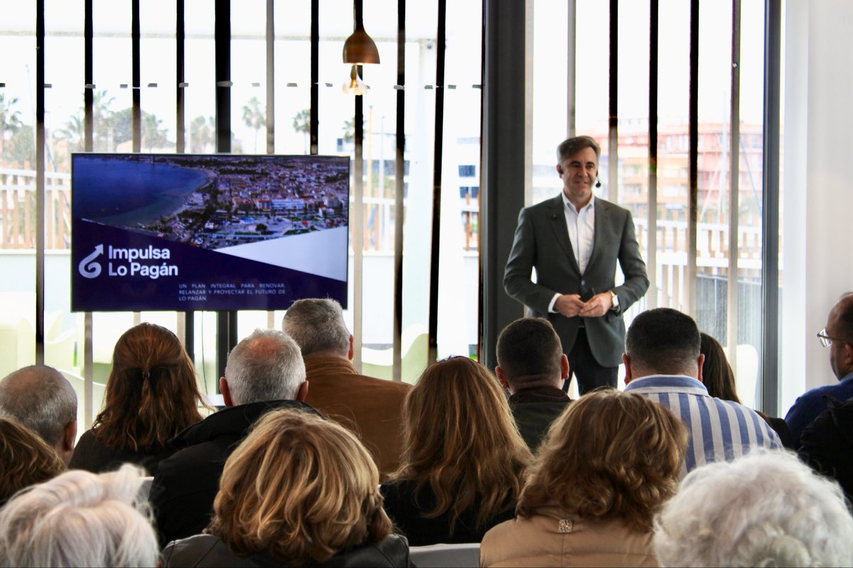 pjsanchezaznar's tweet photo. 🚀 Hoy hemos presentado Impulsa #LoPagan con asociaciones, clubes deportivos, empresarios y tejido social: quienes lo hacen vivir cada día

📍25 actuaciones y +5M€ en 3 años para mejorar espacios, seguridad y servicios

🌊 Visión y hechos para que Lo Pagán brille https://t.co/1D4CFJma5Q