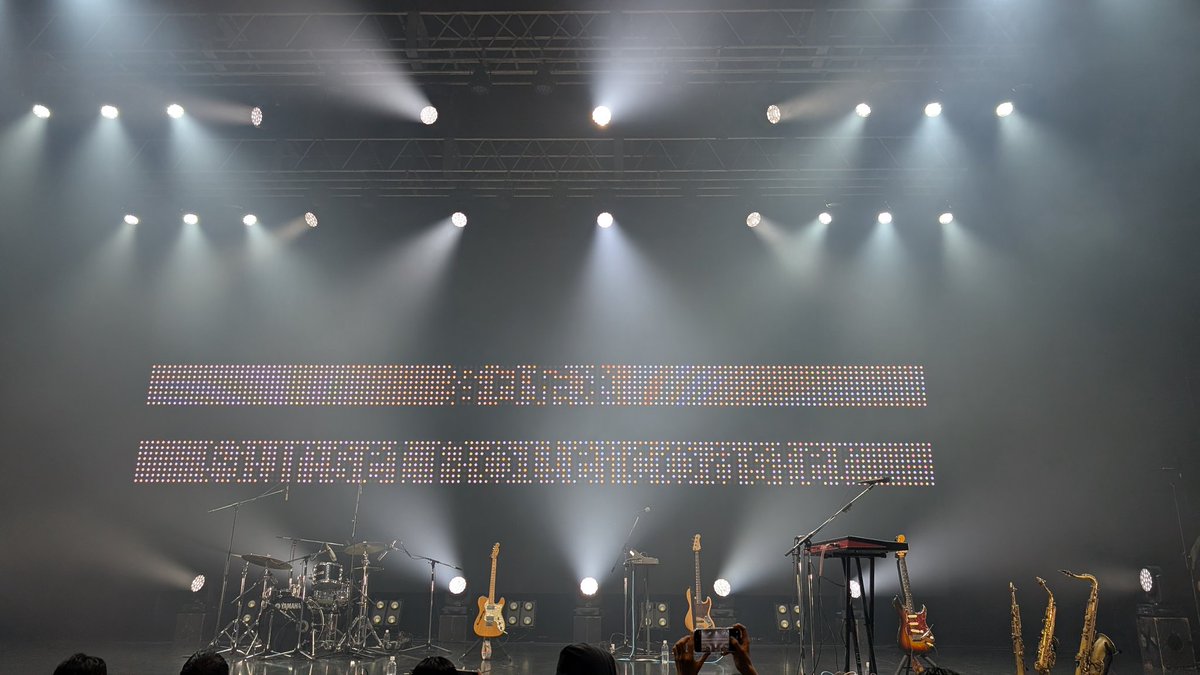 Saru Lee tweet media