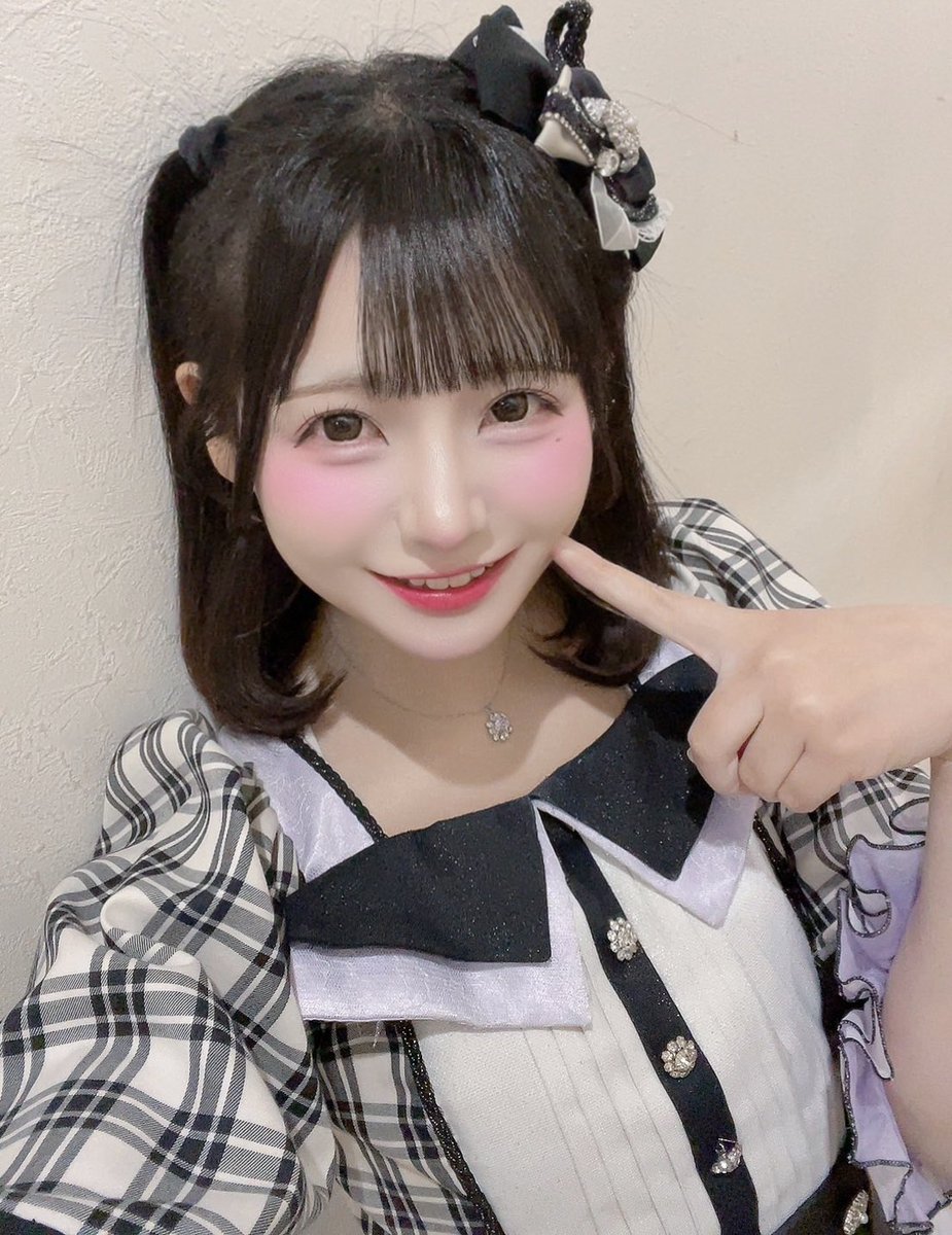 にこちゃんお疲れ様❤️❤️💛2マン楽し過ぎたね！特典会ギリギリ