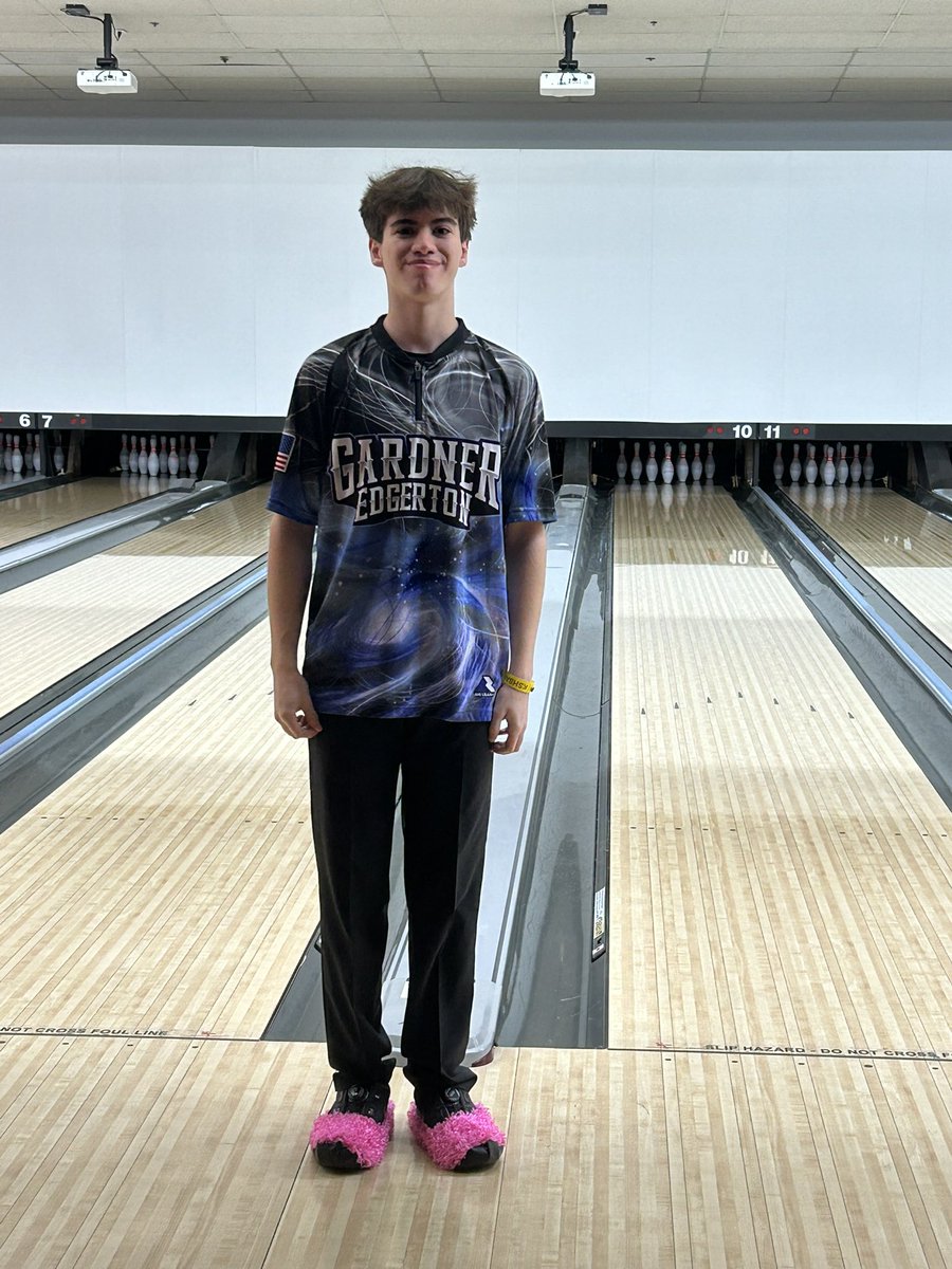 GEHS Blazer Bowling tweet media