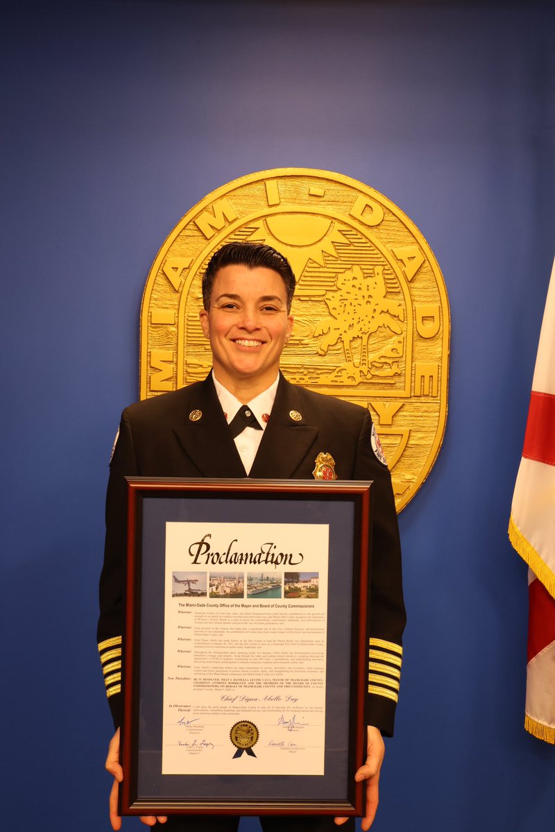 Miami Beach Fire tweet media