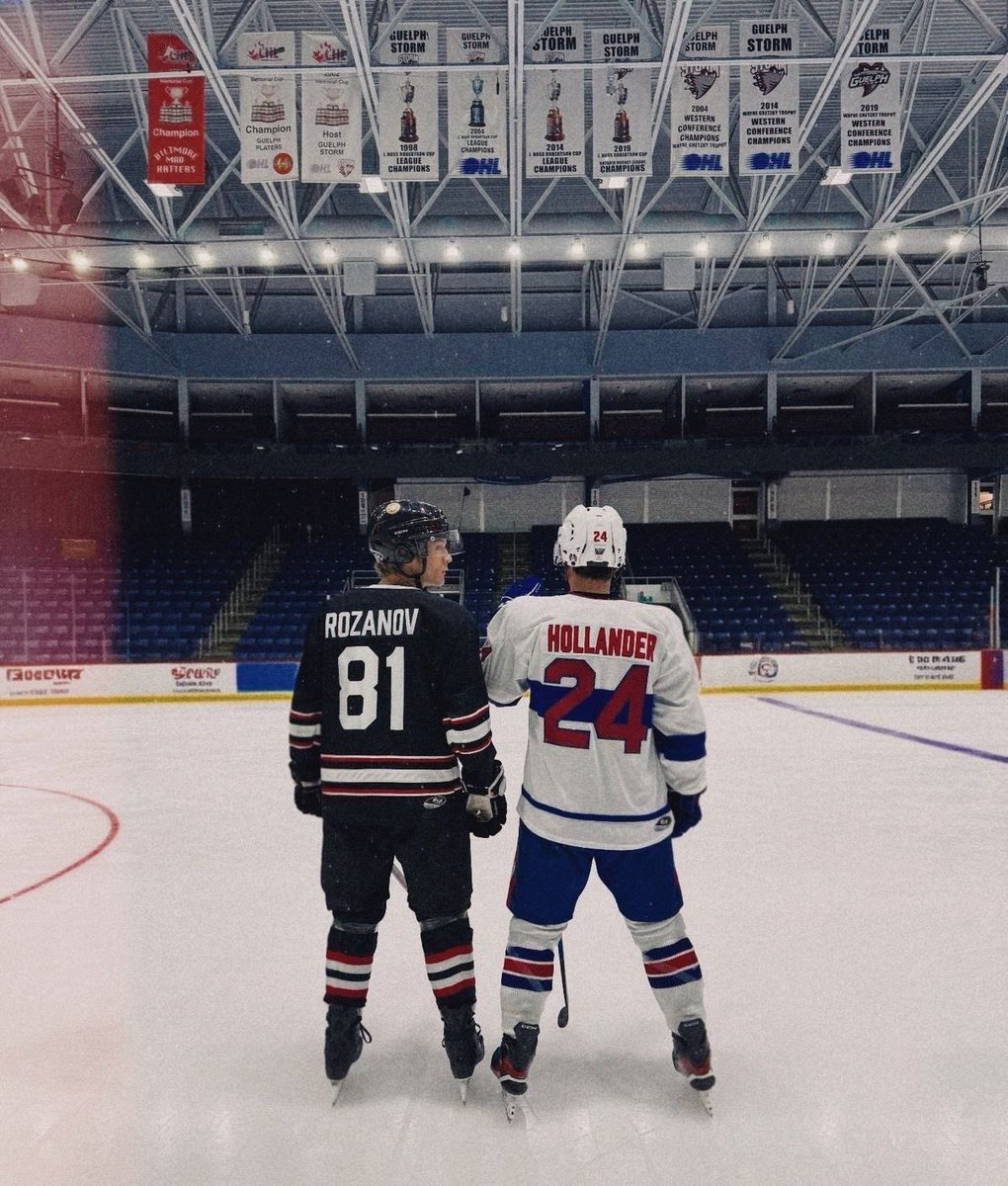 ilyarozanovoff's tweet photo. So basically this is my rival and I. https://t.co/a7Hmu0Huge
