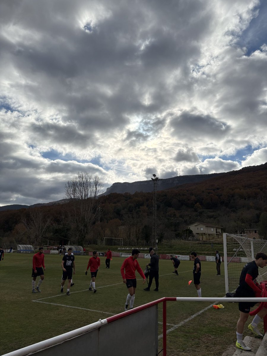 C.F. Les Planes tweet media