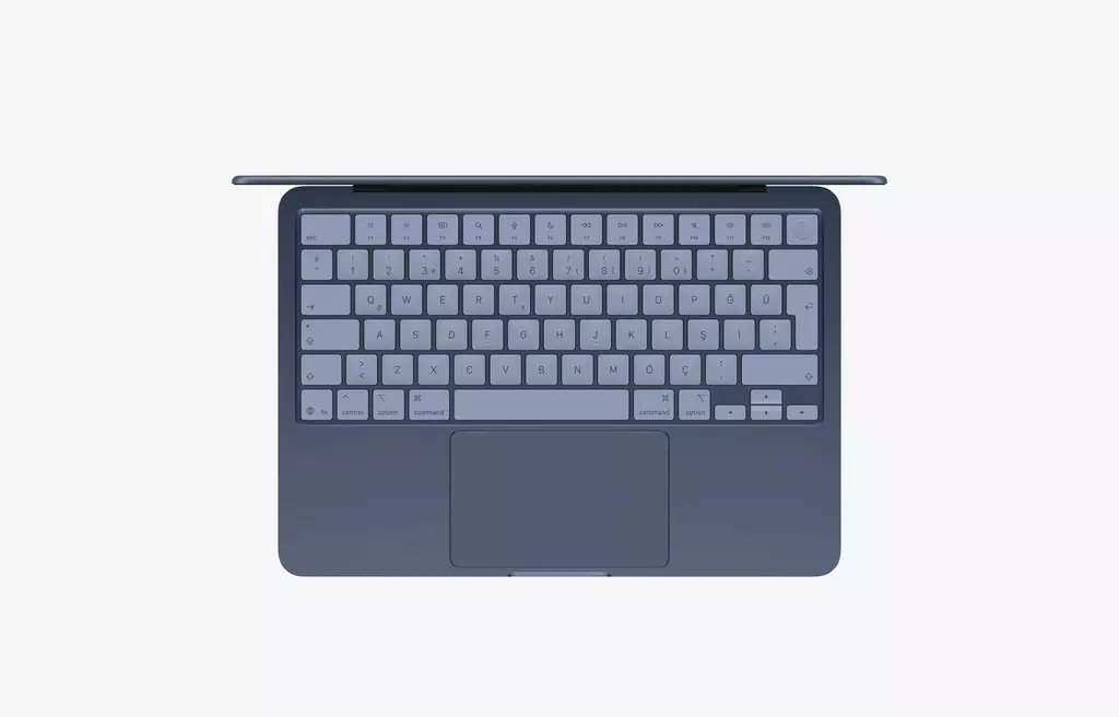 webtekno's tweet image. Apple, iPhone işlemcili uygun fiyatlı MacBook Neo'yu tanıttı.

📌 13 inç LCD ekran 
📌 A18 Pro çip 
📌 8 GB RAM 
📌 256 GB/512 GB depolama alanı 
🔋 16 saat pil ömrü 
💸 37.999 TL