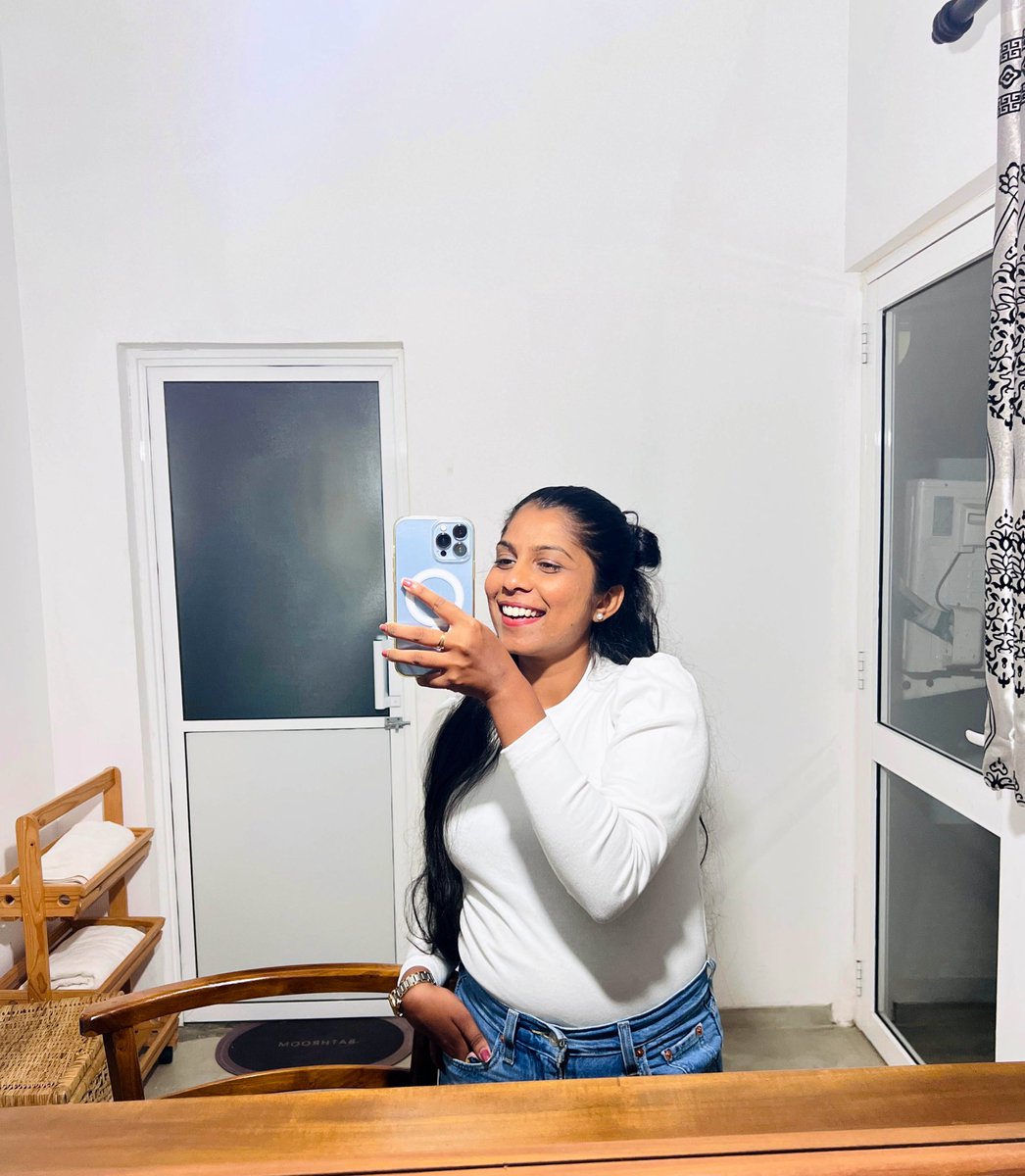 Nayanathara Withana tweet media