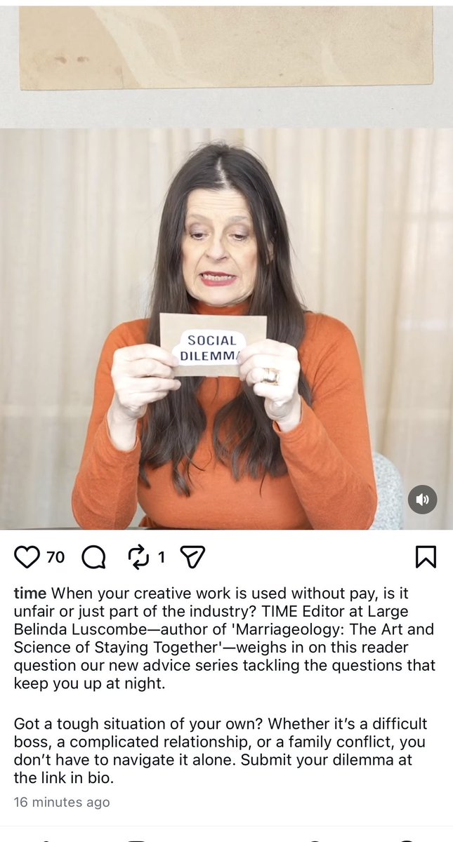 CapeFloy's tweet image. Ciarán thought he saw the workplace barista in the Queen’s digital mailroom. 
And, that’s Tracey at Ciarán’s XX ANNIVERSARY.
#deportFloy #redhanded