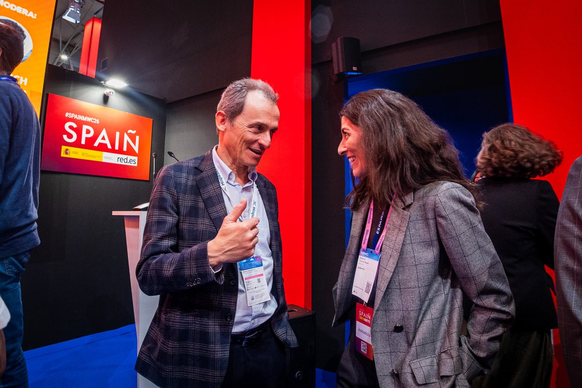 beBartlet tweet media