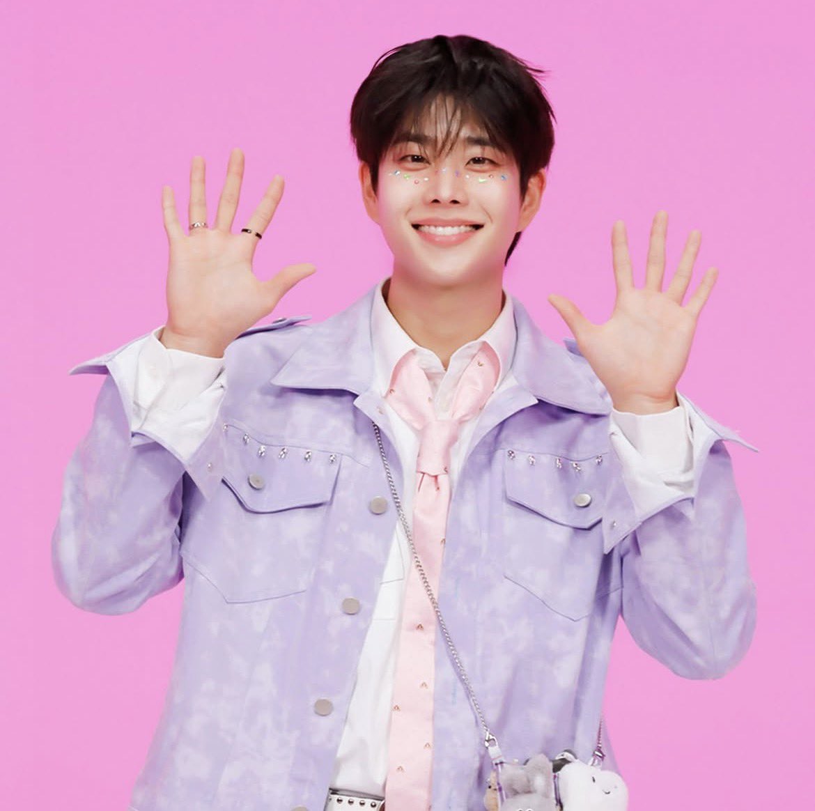 ddndo_'s tweet photo. #봄날의_해피바이러스_엠제이_HBD
생일 너무너무 축하해 🧡 https://t.co/fCDIUsLZ1D