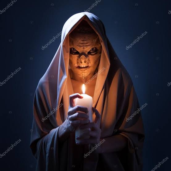 İyi Bir Büyücü Tanıdığı Olan varmı Etrafında