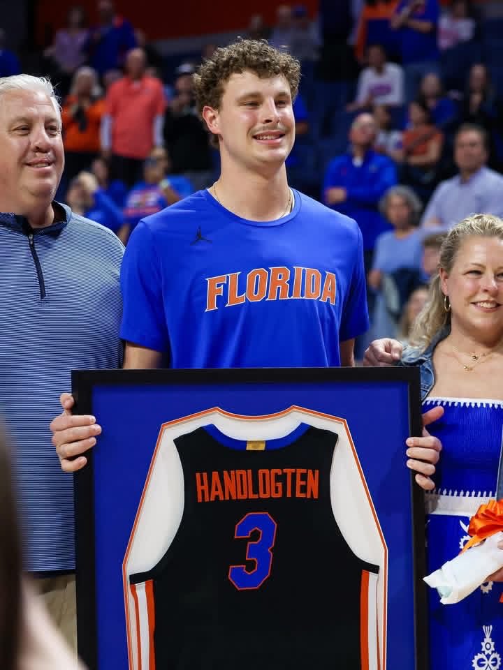 Danielle Handlogten tweet media