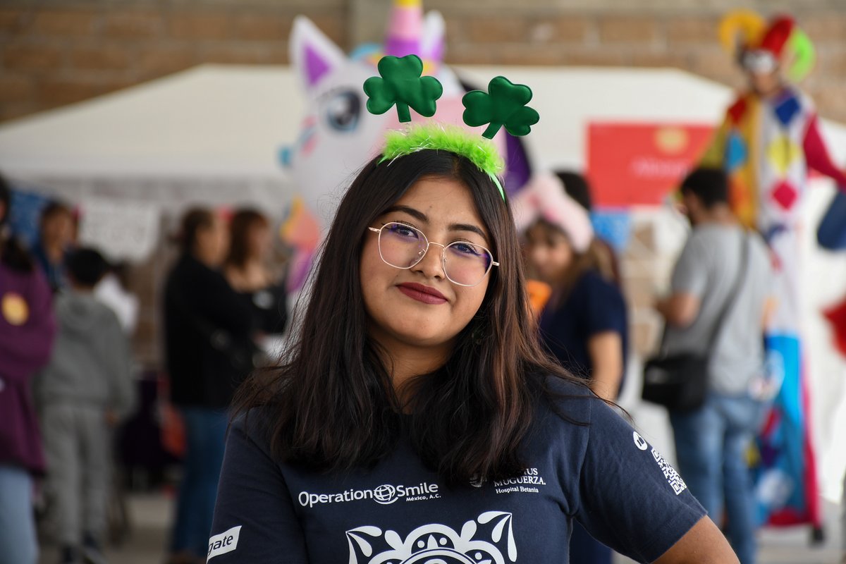 Operation Smile tweet media