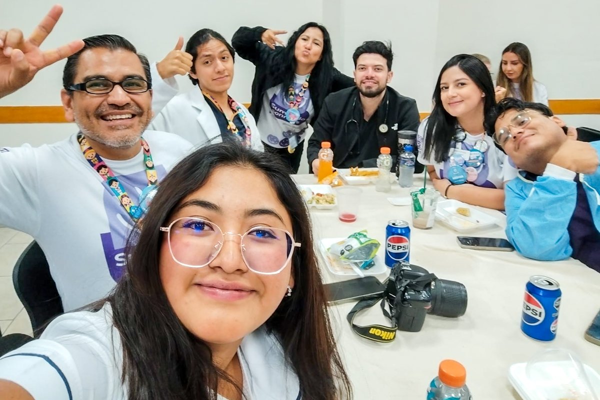 Operation Smile tweet media