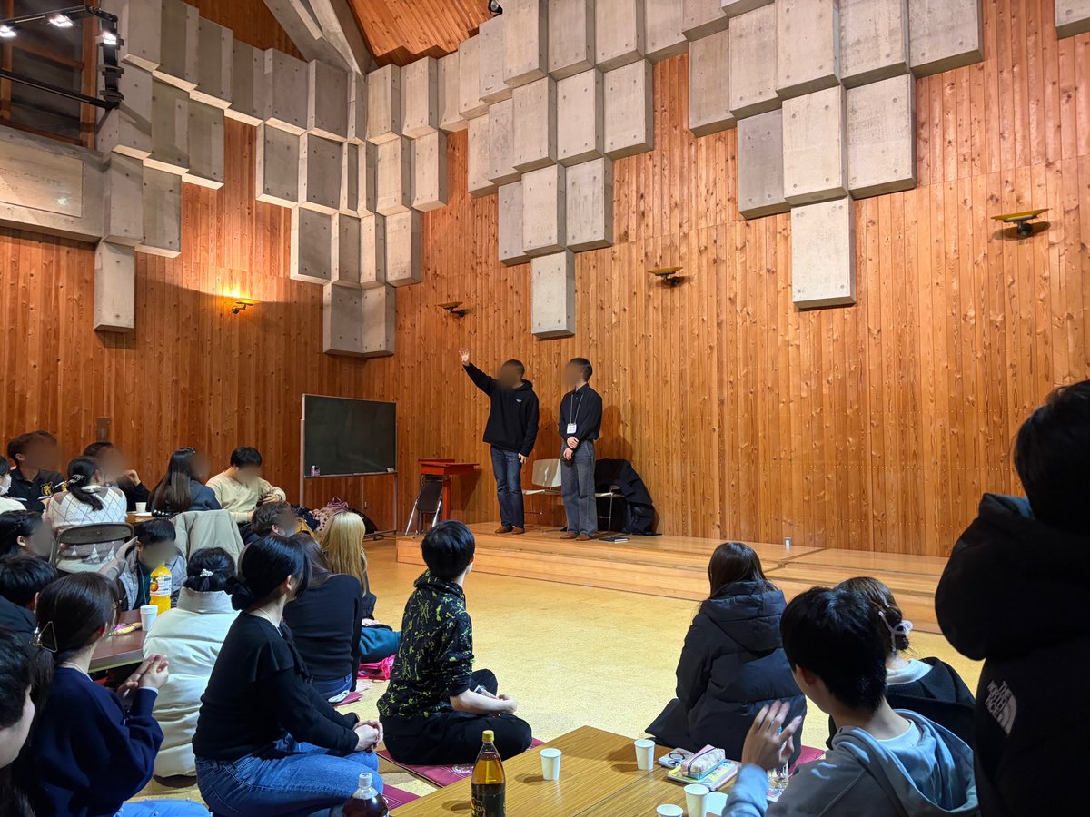 amadeus_chor's tweet photo. 🍀昨日から春合宿です⛄
ジョイントコンサートに向けて、東京大学柏葉会合唱団さんと合同練習を行いました🎵

練習後には両団交えた打ち上げを行い、両団の仲も深まるよい機会となりました✨
明日の練習も頑張ります💪 https://t.co/UD2JjoM47h
