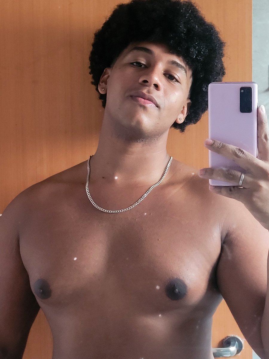 nahtanmp3's tweet photo. testei e oficialmente meu cabelo está mt belo 🥺 https://t.co/zMzUrtHehV