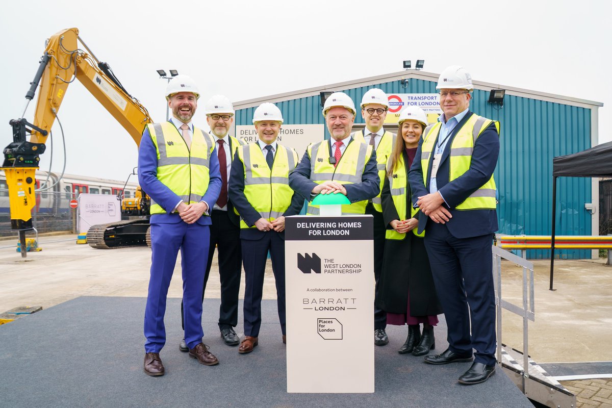 Places for London tweet media