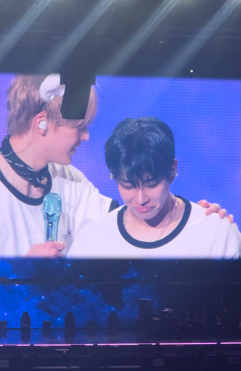 tksdbs's tweet photo. #봄날의_해피바이러스_엠제이_HBD https://t.co/cBulS1uWRO