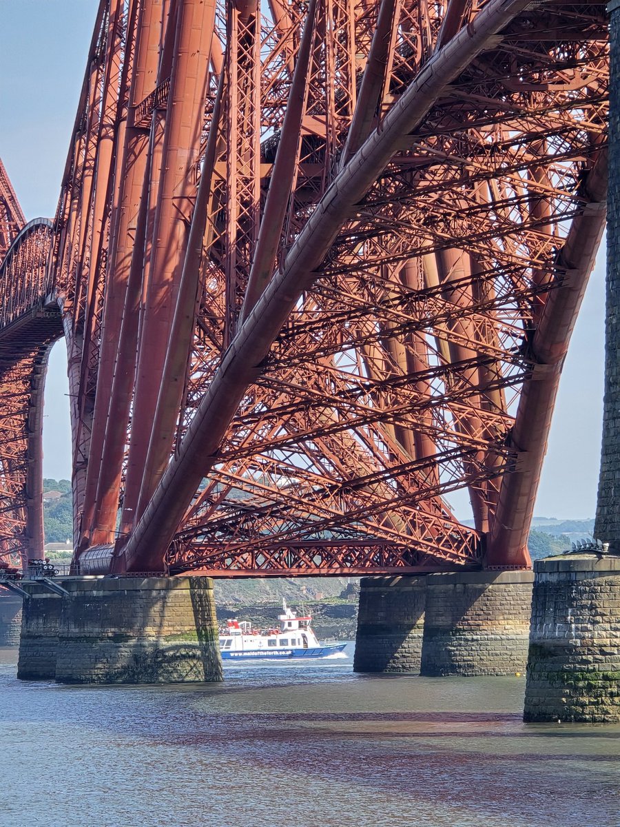 Maid of the Forth tweet media