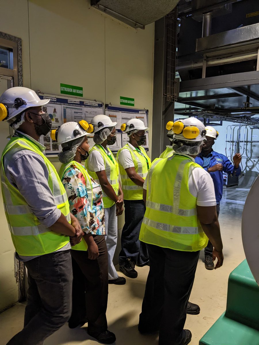 rwandastandards's tweet photo. La délégation de l'Agence Congolaise de Normalisation et de la Qualité (ACONOQ) en visite d'échanges technique au #Rwanda s'est rendue chez Africa Improved Foods (@AIFRwanda) &amp;Alpha Cables (@AlphaCables) pour  en savoir plus sur la certification des produits #MadeInRwanda par RSB https://t.co/28xcHBqaQ3
