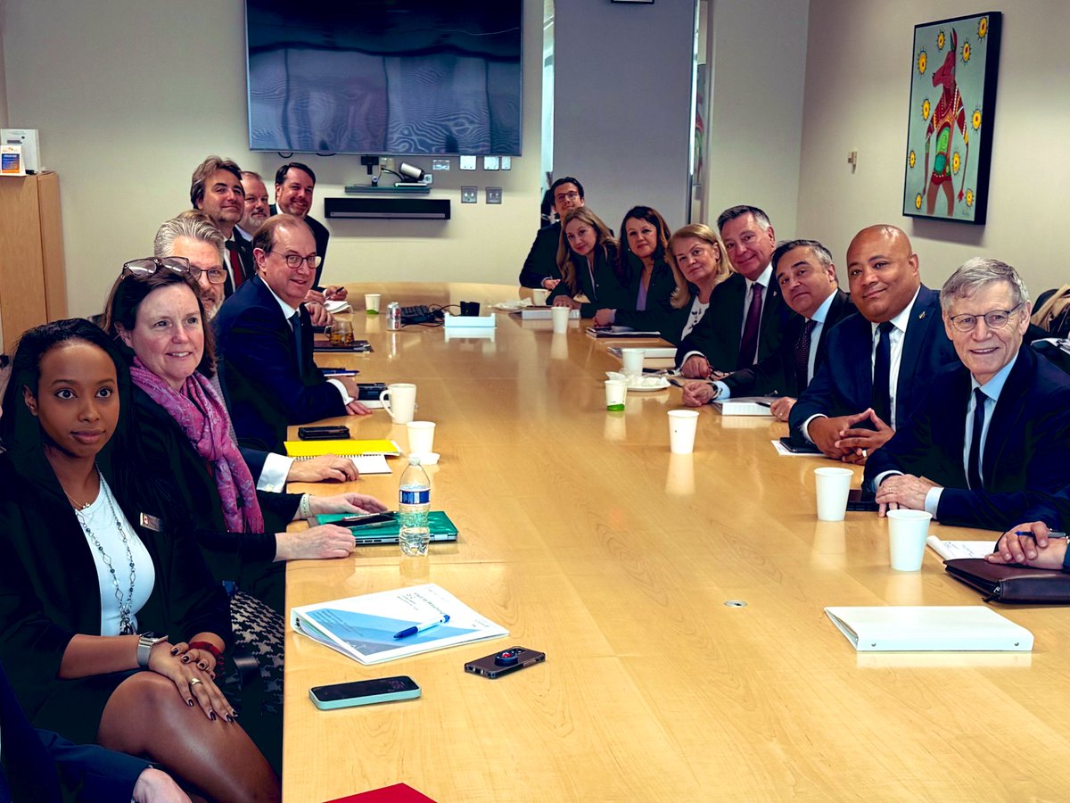 Michael Coteau tweet media