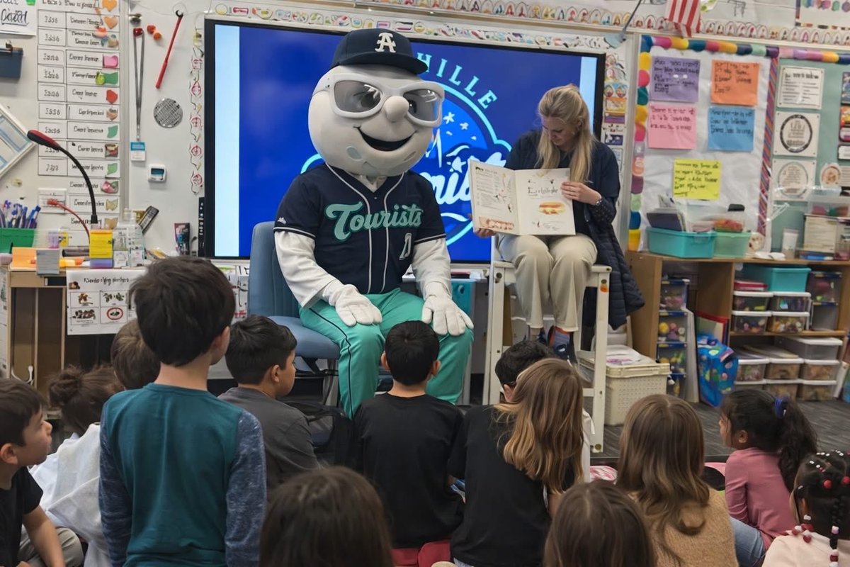 Asheville Tourists tweet media