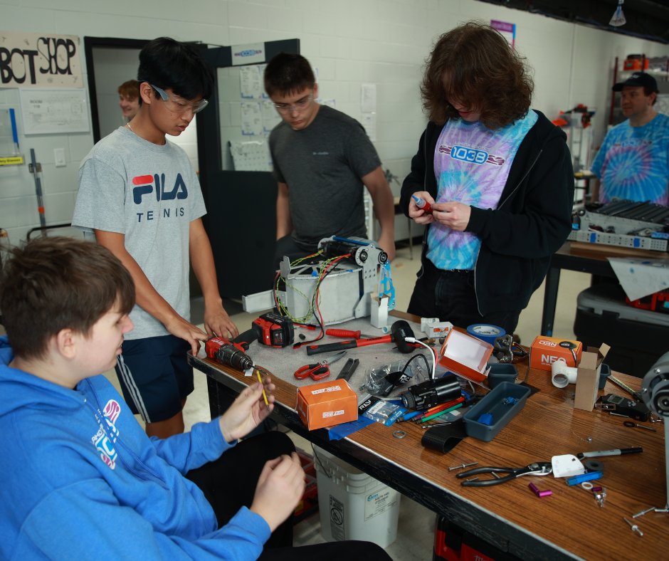 Lakota Robotics tweet media