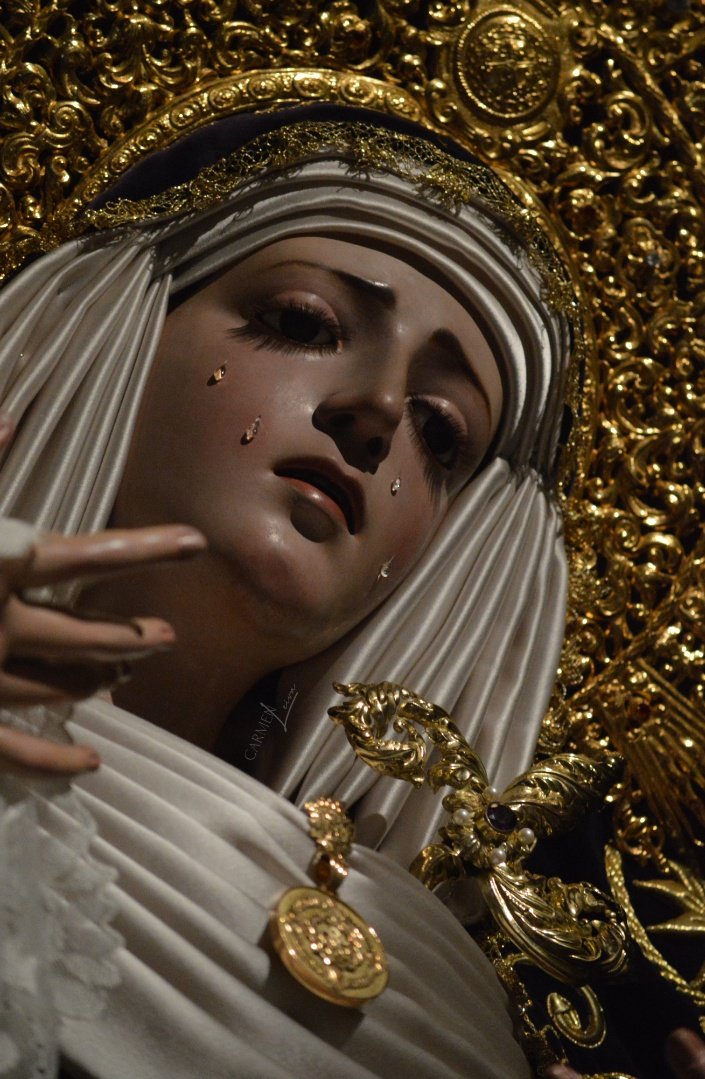 devocionprch_'s tweet photo. María Santísima de la Dolores Coronada (II)

#CofradíasMLG 
#dolorescoronada 
#expiración 
#cuaresma https://t.co/GCURJuqoQt