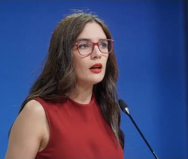 Ministra Camila Vallejo :

-2022: "La culpa es del gobierno anterior."

-2026: "La culpa es del gobierno entrante."

                                         FIN.