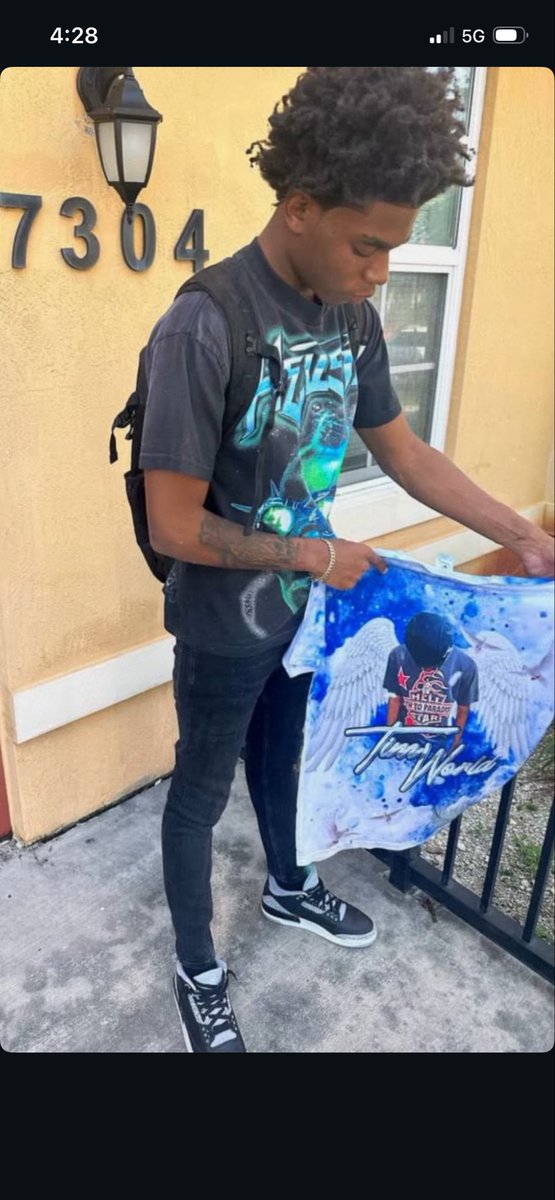 Long Live Qrizzzy🩶