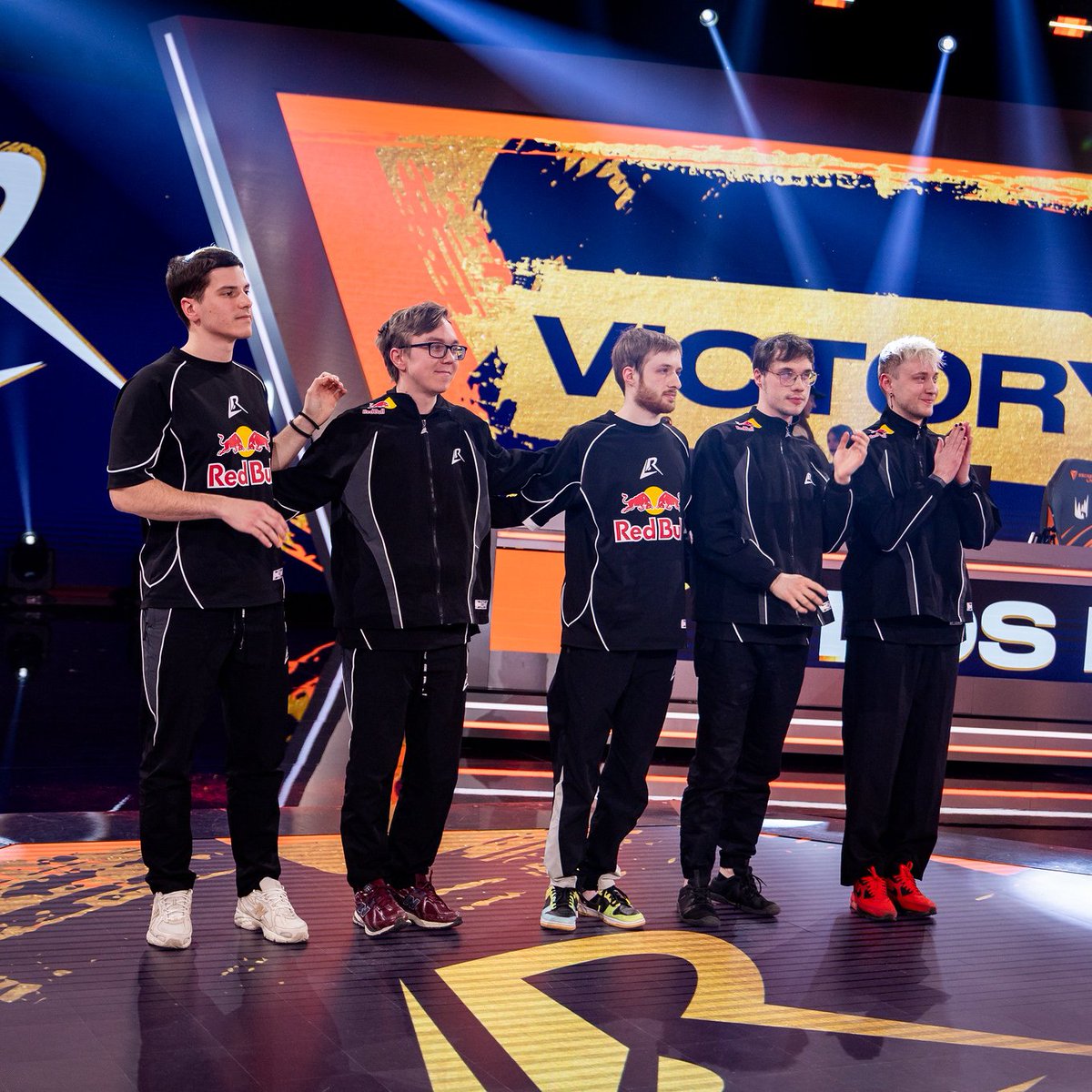 Hotspawn LoL tweet media