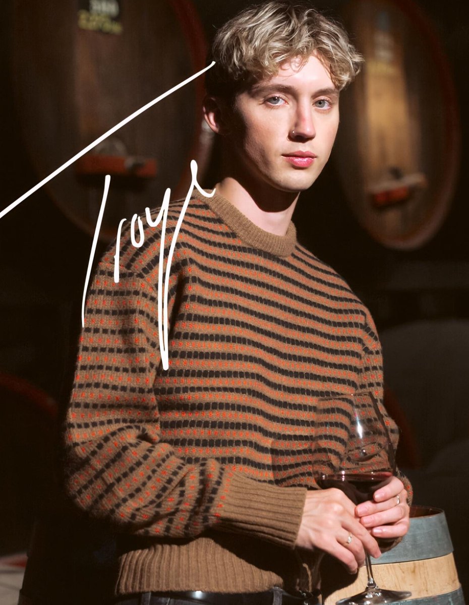 rikytaky94's tweet photo. #troyesivan for @penfolds https://t.co/GLR1do2LCF