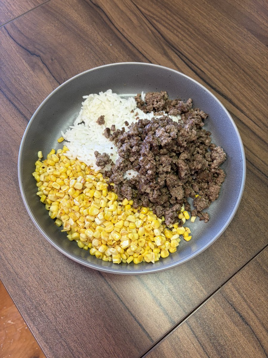 FireMooch tweet media