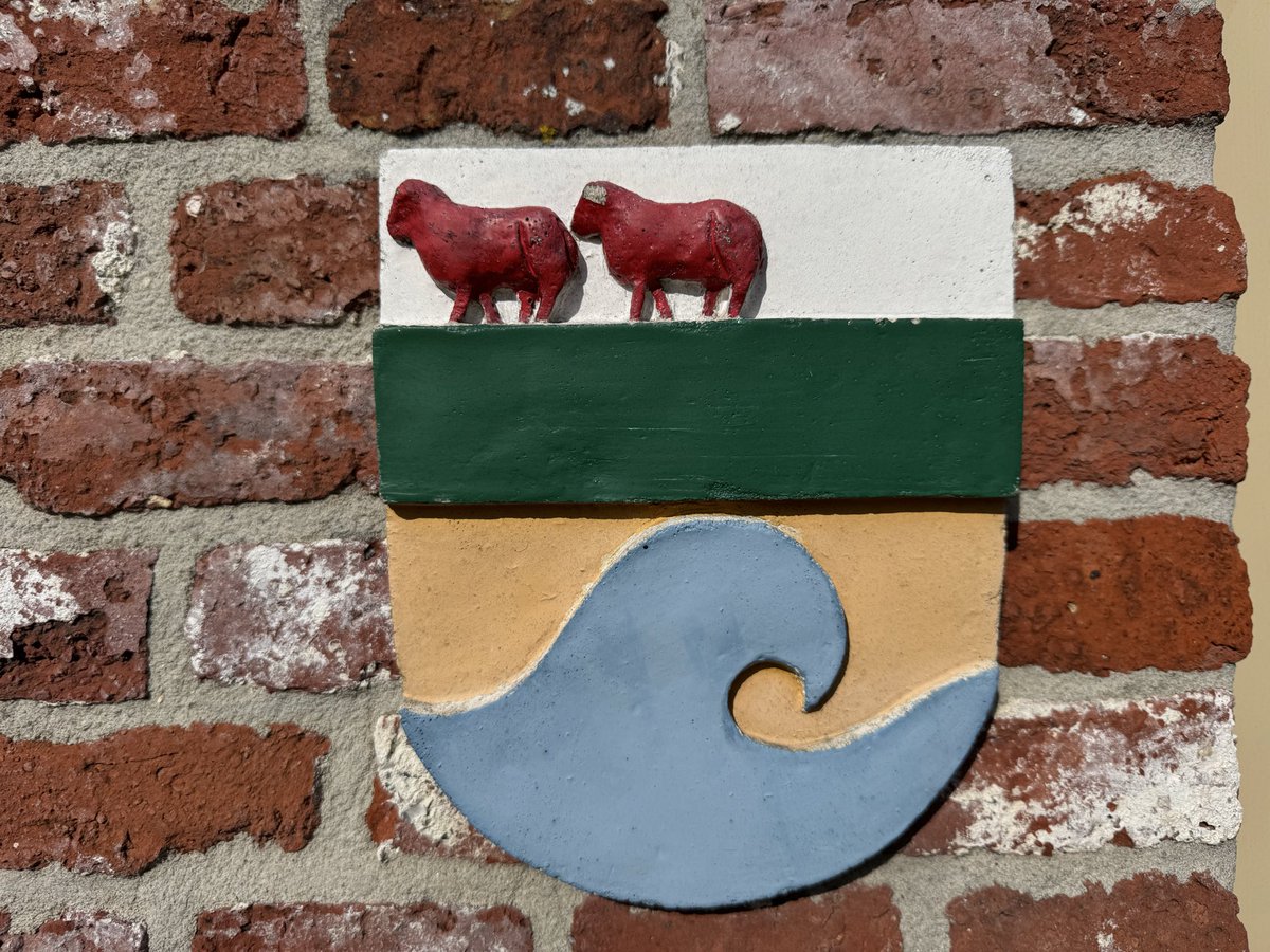 anitaboes's tweet photo. Ik wandel een etappe van Het Ziltepad.
Weidsheid, kilometers langs het Wad en heel veel rust &amp; stilte.
Puur genieten dus Sint-Jabobiparochie
Zie hele beeldverslag: https://t.co/DoP6MORuZK
Waarschuwing; ik was super in mijn element, dus het kan zijn dat je aangestoken wordt 😄 https://t.co/Ez5ViA8TQc