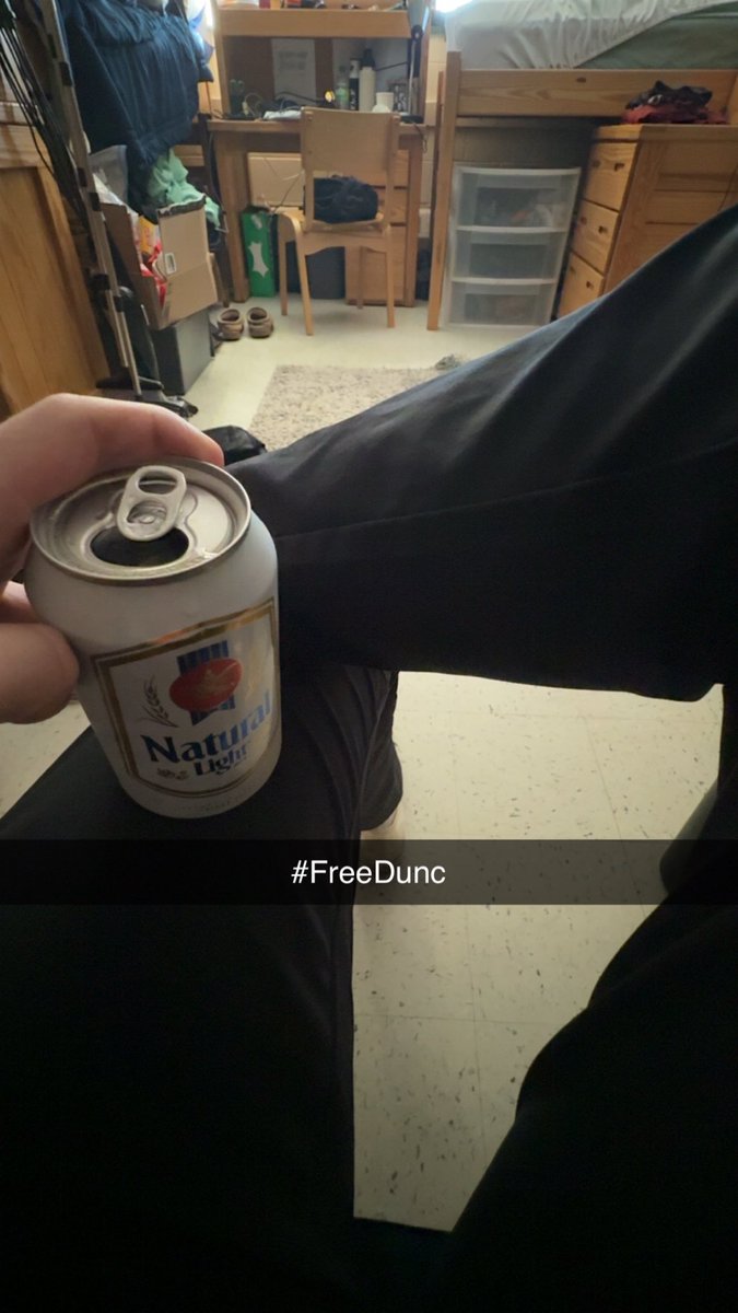 JWilltoMoon's tweet photo. #FreeDunc https://t.co/0YEAv18S9a