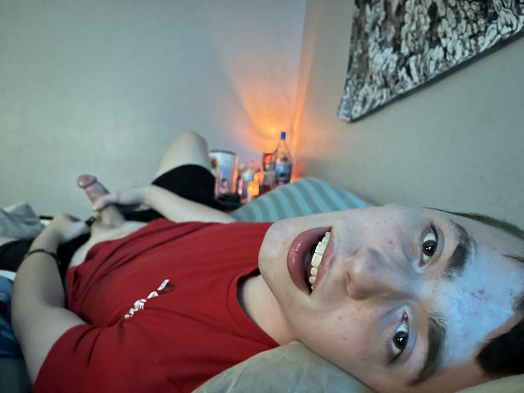 cassiustwink's tweet photo. Come goon w me
#twink #gay #goon #porn #goonbait https://t.co/KkDMKKLf0m