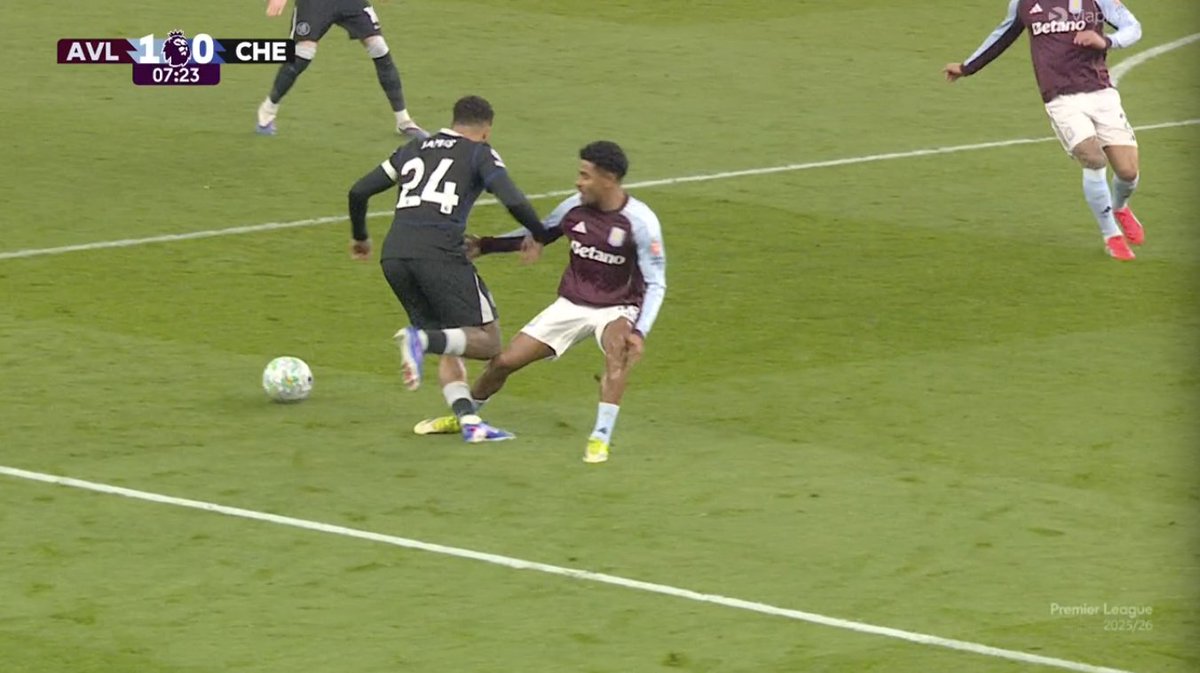 The Touchline | 𝐓 tweet media