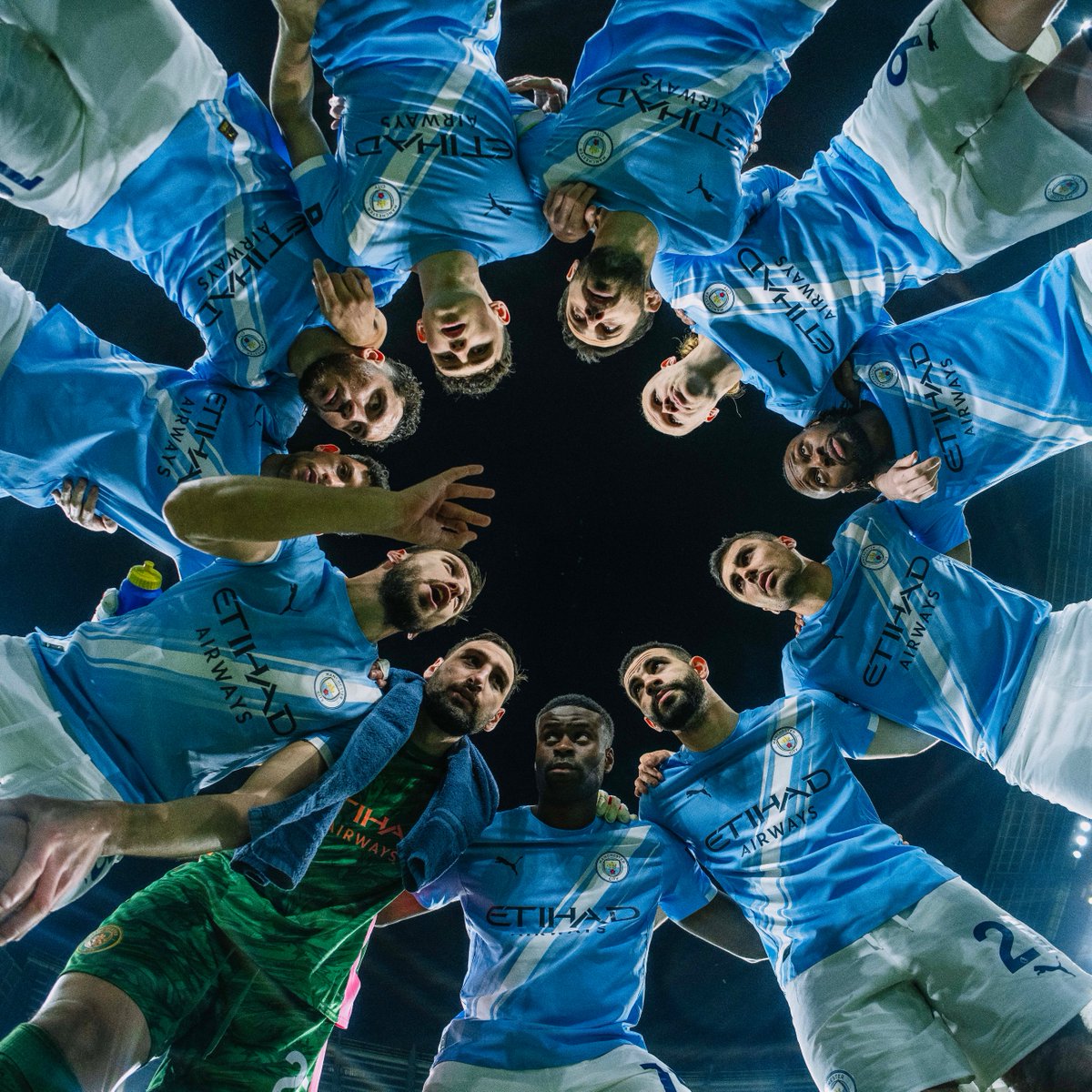 ManCity's tweet photo. C I T Y https://t.co/BMO0bIMztW