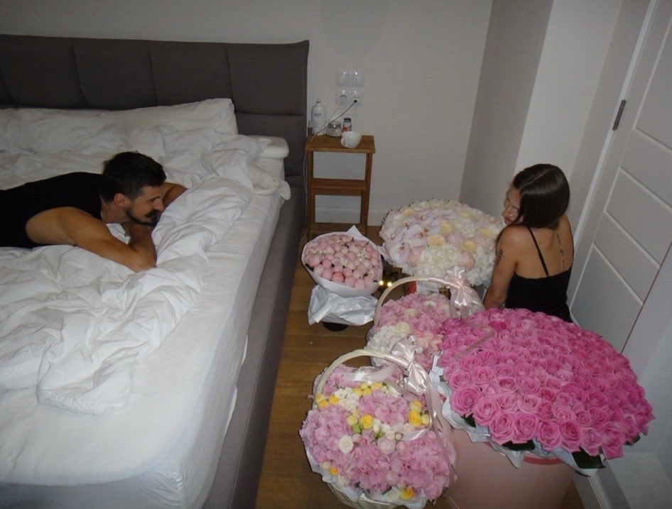 Art of Couples tweet media