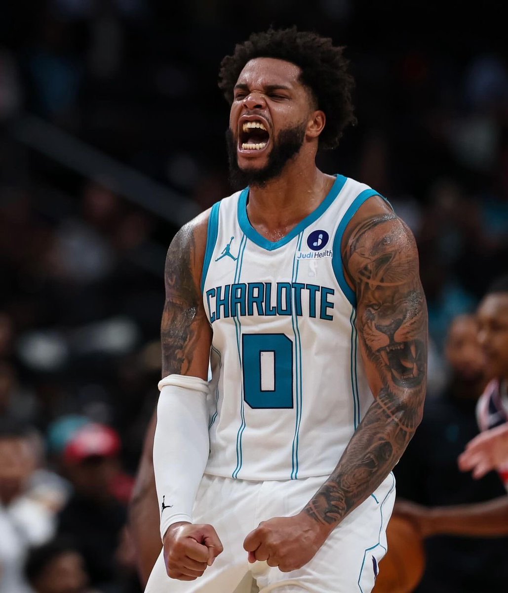 caleb.bets 🍀 tweet media