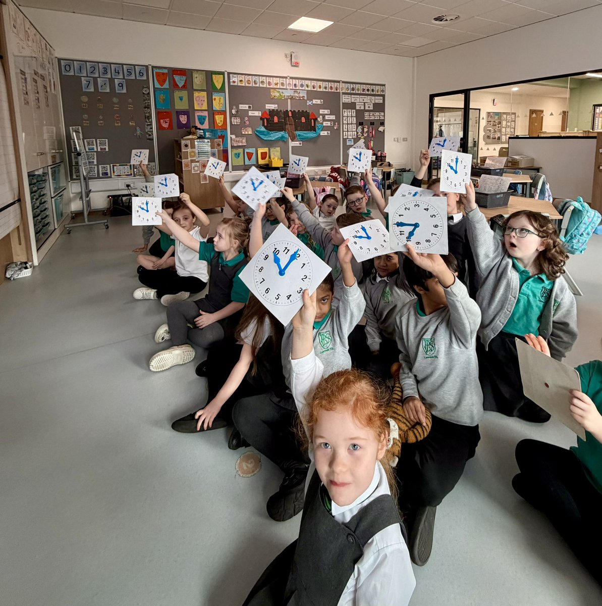 Miss Scott & Room 3 tweet media