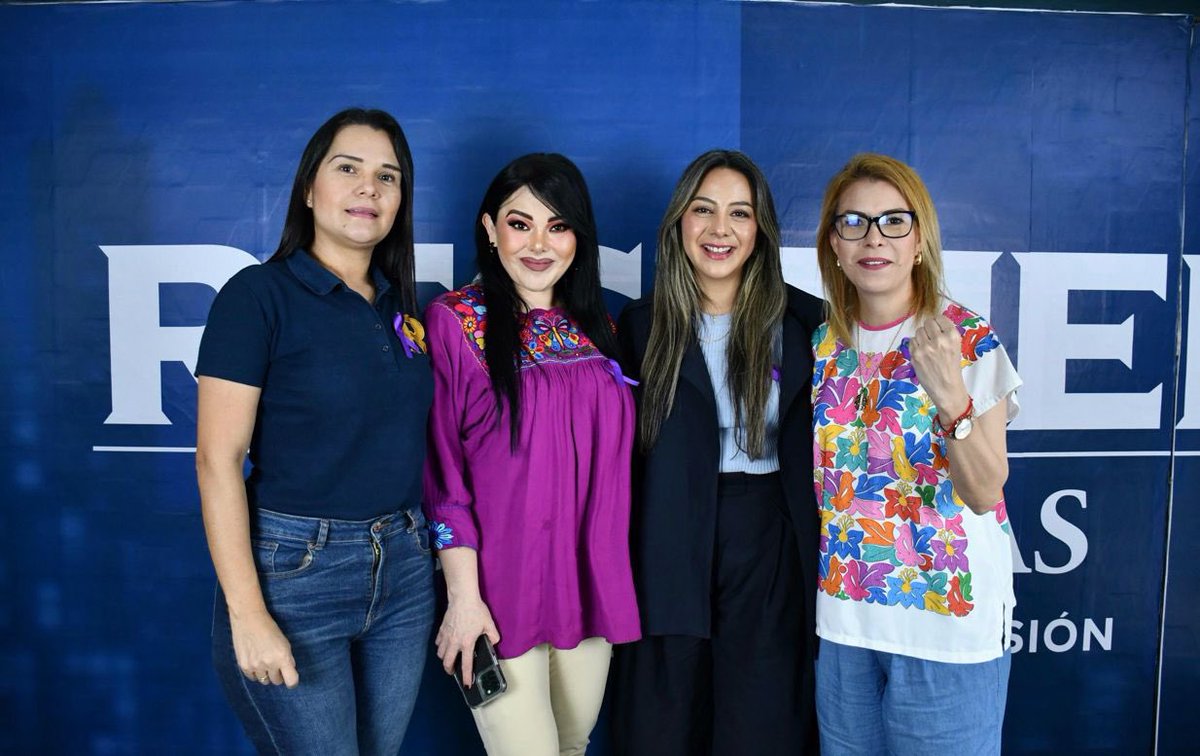 En el marco del Día Internacional de la Mujer, Ana Laura Romero Basurto asistió a la entrevista titulada “El empoderamiento para una vida libre de violencia”, espacio de reflexión enfocado en avances, retos y acciones a favor de los derechos y la seguridad de las mujeres.