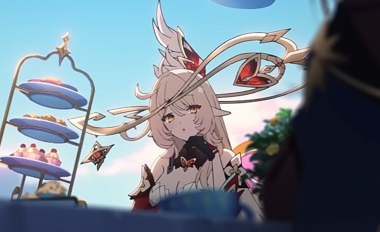 Alice tweet media