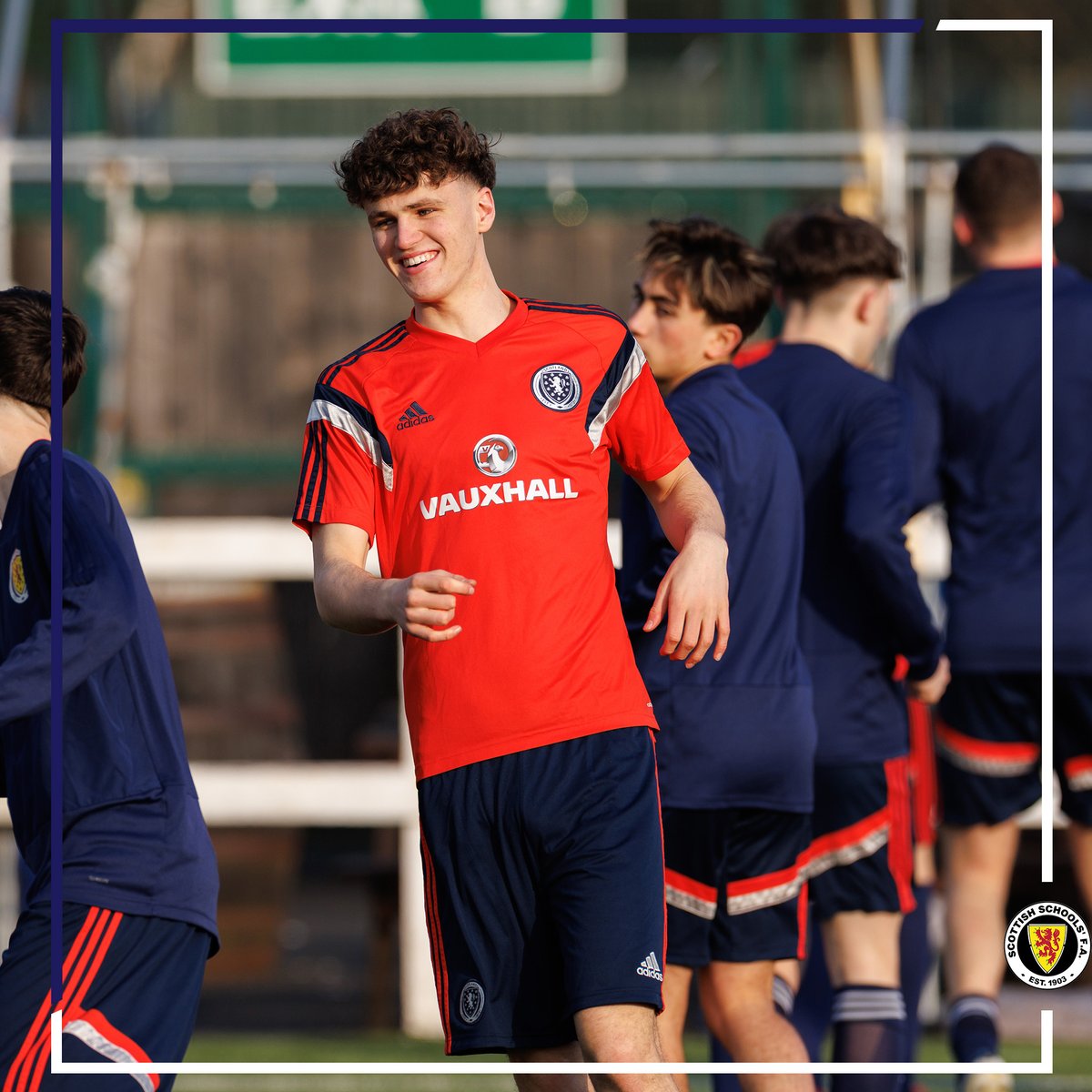 sschoolsfa's tweet photo. BOYS INTERNATIONAL 🏴󠁧󠁢󠁳󠁣󠁴󠁿 | Our Boys Under 18s squad training in the spring sunshine at Renfrew FC today in preparation for tomorrow's opening Centenary Shield game against Northern Ireland. More 📷 on our Facebook page ➡️ https://t.co/wUzvcbN6sP https://t.co/HqXqErY3Wc