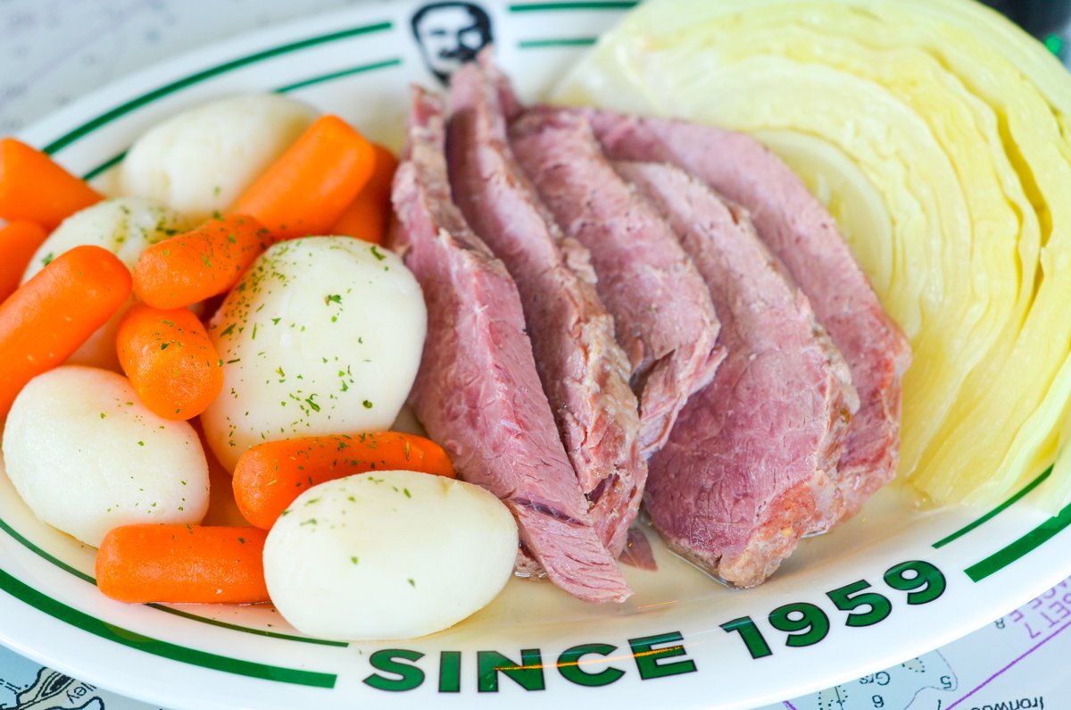 FlanigansFL tweet media